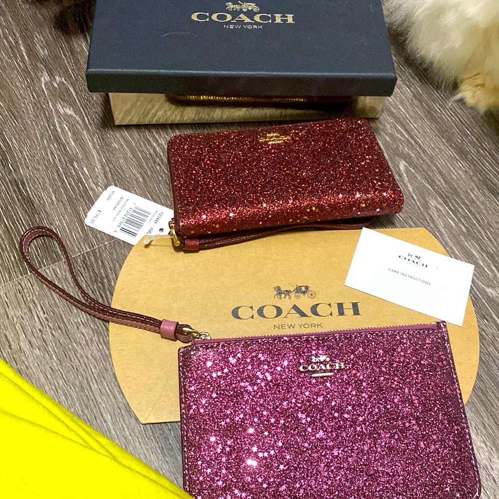 2 Limited Ed Coach Star Glitter Valentines Phone Wallet & Wristlet